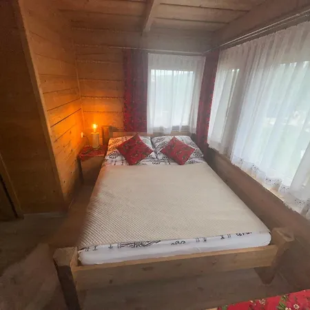 ホームステイ U Mlynorza Jacuzzi Ogrodowe Caloroczne