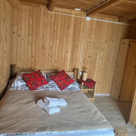 U Mlynorza Jacuzzi Ogrodowe Caloroczne *