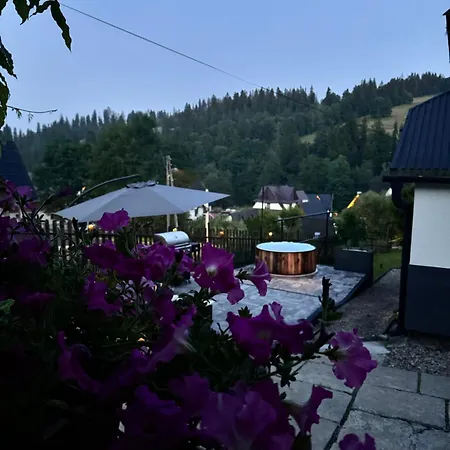 U Mlynorza Jacuzzi Ogrodowe Caloroczne Privatunterkunft